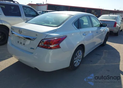2013 Nissan Altima 2.5 S из США, поврежденный, VIN 1N4AL3AP3DC158321